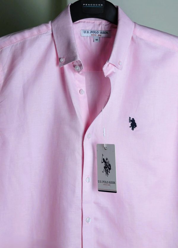 Pink Remi rayon solid shirt.