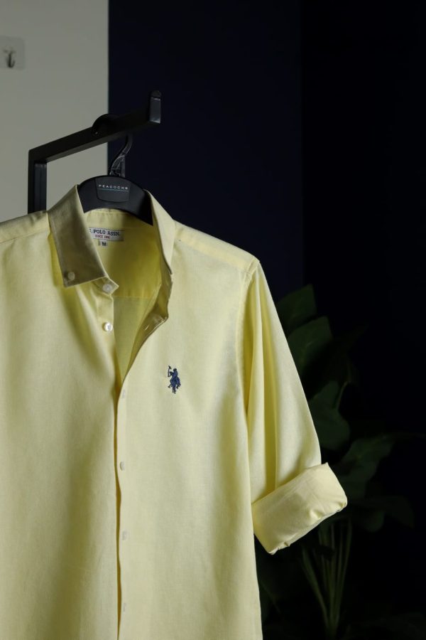 Yellow solid full sleeve shirt.
